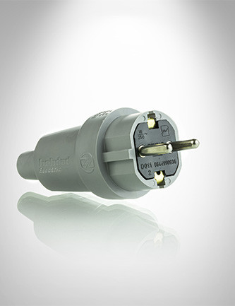 دوشاخه نری صنعتی بهداد الکتریک